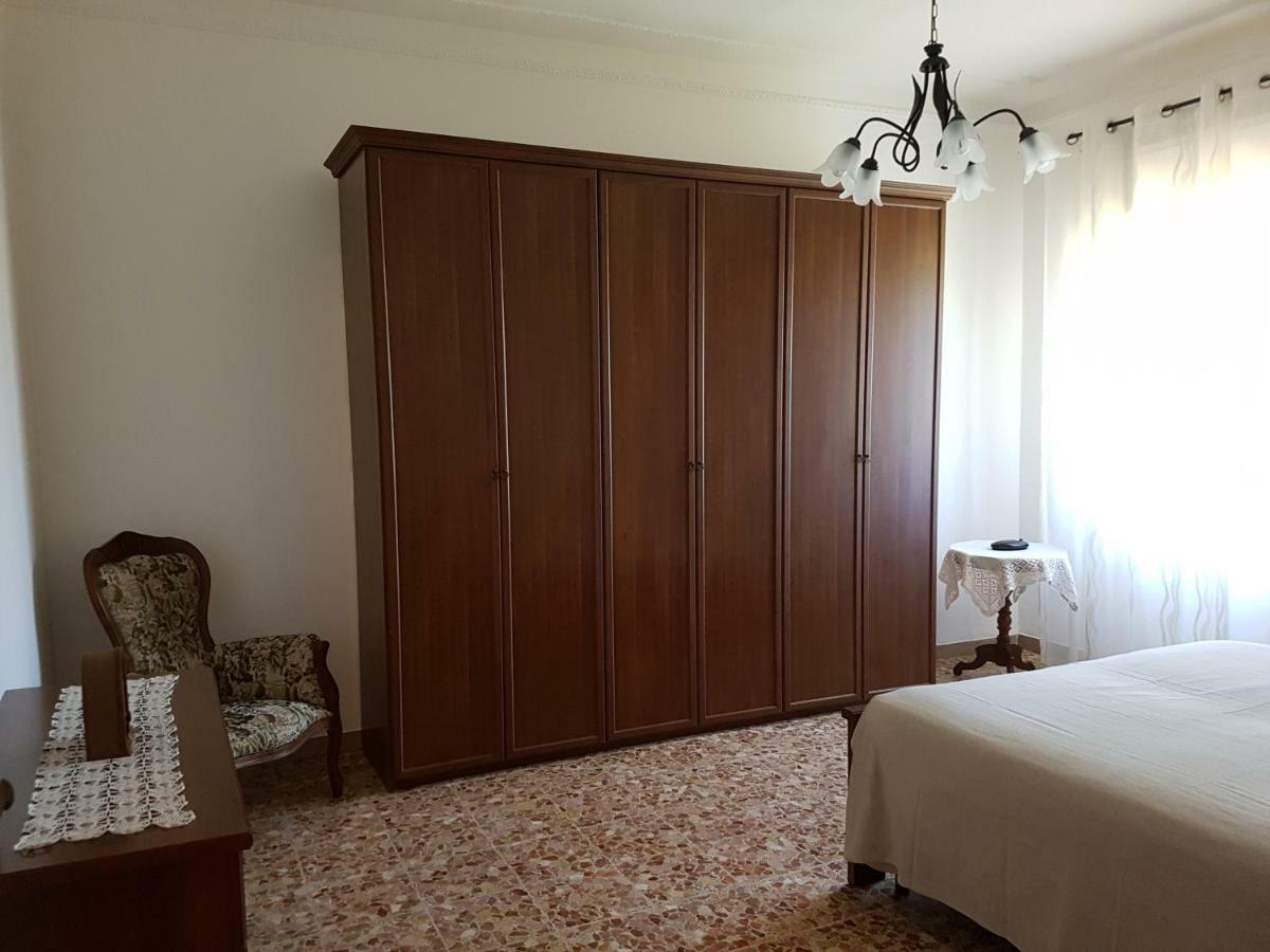 Vila Casa Magnolia Arena Metato Exteriér fotografie
