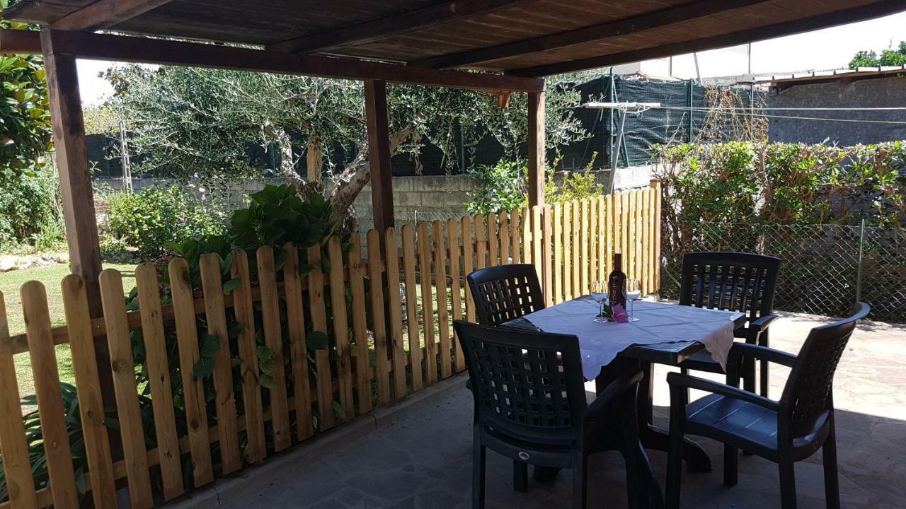 Vila Casa Magnolia Arena Metato Exteriér fotografie